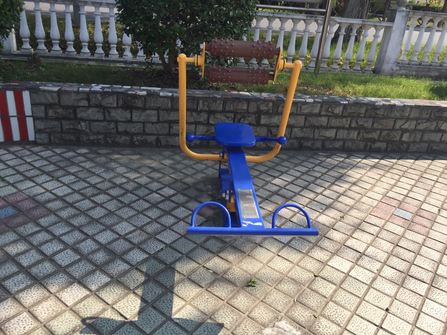 腹背屈伸訓練器