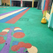 學校體育場地面施工北京房山區硅PU橡膠球場鋪設